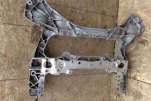 Изображение товара 33453 - 00033453 balka perednyaya Peugeot 4007 1