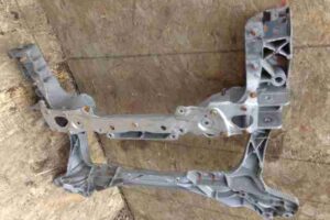 Изображение товара 33453 - 00033453 balka perednyaya Peugeot 4007 2