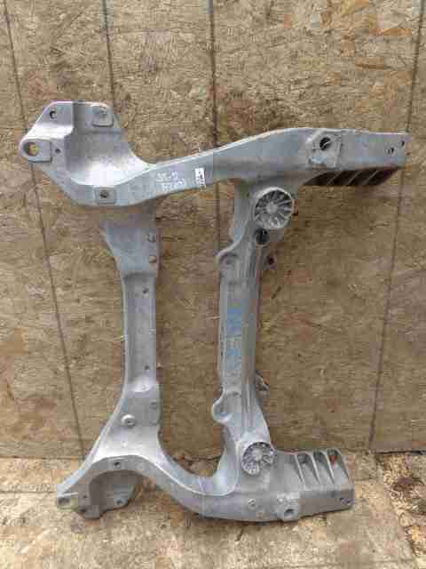 Изображение товара 33453 - 00033453 balka perednyaya Peugeot 4007