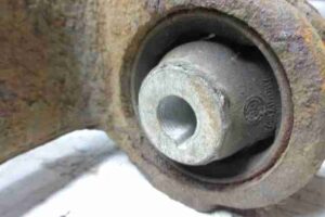 Изображение товара 33544 - 00033544 rychag perednij pravyj nizhnij Toyota Corolla 3