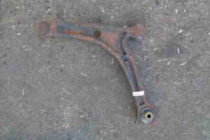 Изображение товара 33550 - 00033550 rychag perednij pravyj nizhnij Volkswagen Amarok 3