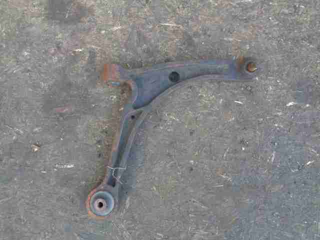 Изображение товара 33550 - 00033550 rychag perednij pravyj nizhnij Volkswagen Amarok