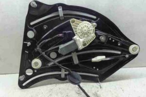 Изображение товара 33657 - 00033657 steklopodemnik zadnij pravyj Ford Maverick