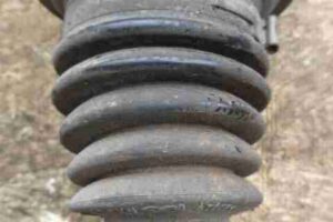 Изображение товара 33735 - 00033735 poluos zadnyaya levaya Toyota Corolla Matrix 1