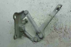 Изображение товара 33894 - 00033894 petlya kapota levaya Land Rover Range Rover Sport 1