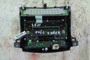 Изображение товара 33931 - 00033931 panel upravleniya magnitoloj 1