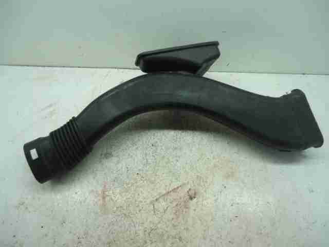 Изображение товара 34046 - 00034046 patrubok vozdushnogo filtra