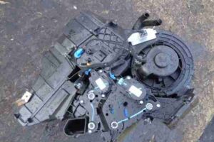 Изображение товара 34215 - 00034215 korpus otopitelya 3