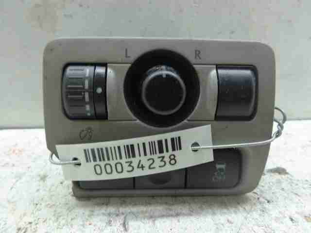 Изображение товара 34238 - 00034238 knopka salona Peugeot 306