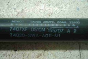 Изображение товара 34536 - 00034536 amortizator kryshki bagazhnika Renault Sandero 1