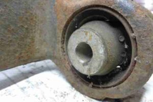 Изображение товара 34846 - 00034846 rychag perednij pravyj nizhnij Toyota Corolla 2