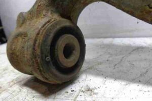 Изображение товара 34846 - 00034846 rychag perednij pravyj nizhnij Toyota Corolla 3