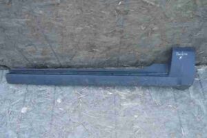 Изображение товара 34854 - 00034854 porog plastikovyj pravyj 1