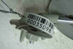 Изображение товара 35098 - 00035098 kozyrek solntsezaschitnyj 1