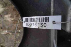 Изображение товара 35130 - 00035130 reshetka radiatora Audi A4 1