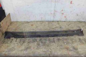 Изображение товара 35197 - 00035197 porog plastikovyj pravyj Pontiac Vibe 1