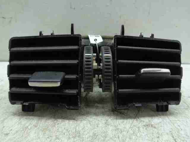 Изображение товара 35200 - 00035200 deflektor obduva salona