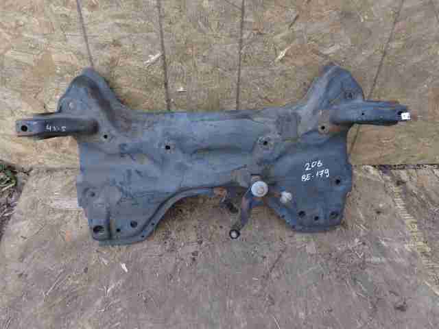 Изображение товара 35202 - 00035202 balka perednyaya Mercedes GLK