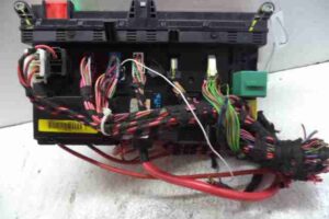 Изображение товара 35222 - 00035222 blok predokhranitelej Audi Q7