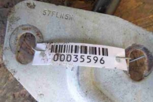 Изображение товара 35596 - 00035596 petlya kapota pravaya 1