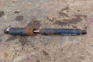 Изображение товара 35718 - 00035718 amortizator zadnij pravyj 