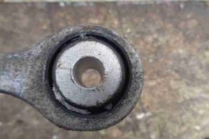 Изображение товара 36077 - 00036077 rychag zadnij levyj nizhnij Ford Sierra 1