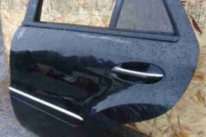 Изображение товара 36242 - 00036242 dver zadnyaya levaya Ford Escort 1