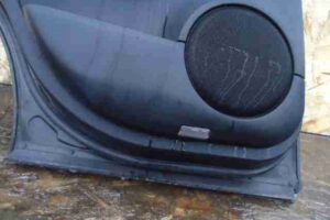 Изображение товара 36242 - 00036242 dver zadnyaya levaya Ford Escort 3