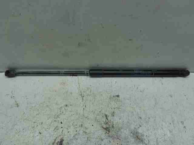 Изображение товара 36492 - 00036492 amortizator kryshki bagazhnika Lexus LS