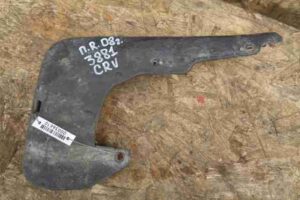 Изображение товара 36610 - 00036610 bryzgovik perednij Renault Sandero 2