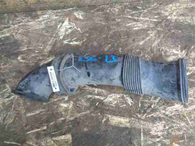 Изображение товара 36649 - 00036649 patrubok vozdushnogo filtra