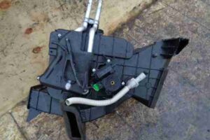 Изображение товара 36818 - 00036818 korpus vozdushnogo filtra Peugeot 306 2