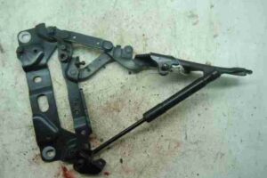 Изображение товара 36919 - 00036919 petlya kapota levaya 1