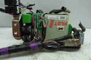 Изображение товара 37114 - 00037114 blok predokhranitelej Volkswagen Amarok