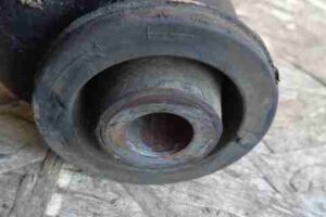 Изображение товара 37172 - 00037172 rychag perednij levyj nizhnij Isuzu Rodeo 3