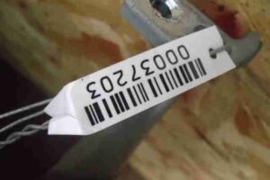 Изображение товара 37203 - 00037203 kryshka bagazhnika 1