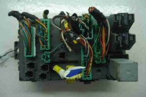 Изображение товара 37383 - 00037383 blok predokhranitelej Volkswagen Amarok 1