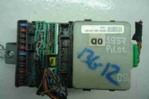 Изображение товара 37383 - 00037383 blok predokhranitelej Volkswagen Amarok