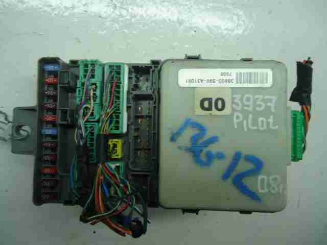 Изображение товара 37383 - 00037383 blok predokhranitelej Volkswagen Amarok