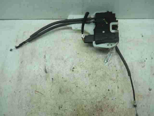 Изображение товара 37435 - 00037435 zamok dveri Mercedes CLA