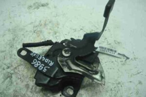 Изображение товара 37459 - 00037459 zamok kapota Renault Logan 1