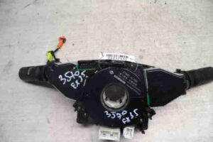 Изображение товара 37632 - 00037632 pereklyuchatel podrulevoj (strekoza) Renault Sandero 3