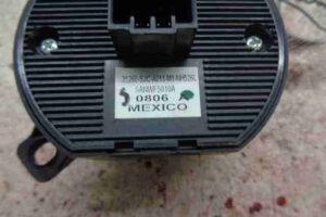 Изображение товара 37822 - 00037822 pereklyuchatel sveta Renault Logan 2