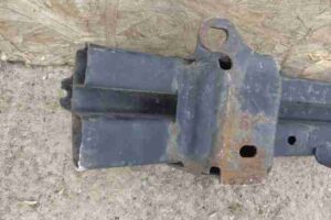 Изображение товара 37828 - 00037828 usilitel bampera perednij LDV Convoy 2