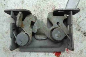 Изображение товара 37917 - 00037917 zamok kapota 2