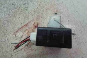 Изображение товара 37931 - 00037931 blok upravleniya svetom Peugeot 306 2