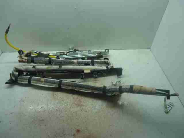 Изображение товара 37983 - 00037983 podushka bezopasnosti potolochnaya levaya Renault Sandero