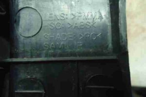 Изображение товара 37995 - 00037995 fonar kryla pravyj Peugeot 306 2