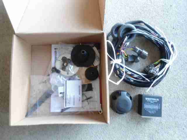 Изображение товара 38058 - 00038058 blok upravleniya pritsepnym ustrojstvom Kia Borrego