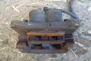 Изображение товара 38152 - 00038152 support perednij levyj Isuzu Rodeo 1